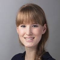 Eva Walter's Instagram, Twitter & Facebook