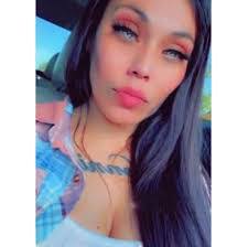 Ronda Queen's Instagram, Twitter & Facebook