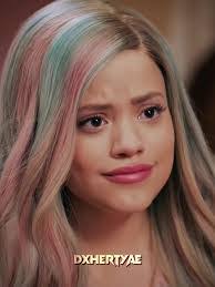 Audrey Hook's Instagram, Twitter & Facebook