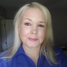 Katie Aaron's Instagram, Twitter & Facebook