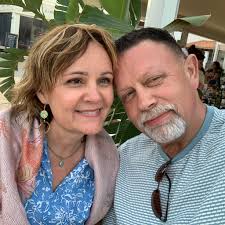 Hello everyone, Looking for anyone who plays the violin, clarsach or harp  that knows the tune "concerning hobbits" from lord of the rings I am in the  west coast of Scotland