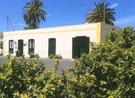 Descubre las mejores casas rurales de lanzarote y cerca. Booking Lanzarote Casa Rural Emblematica La Finca Uga