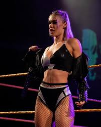 Non perderti lo SHOW più COLOSSALe dellanno sul canale YT di  @siw_wrestling 🔥 oggi online! @provertigo96 vs @danila.cattani •  wrestling siw siwwrestling match wwe wrestlers strong