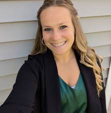 Last minute wedding planning help needed?