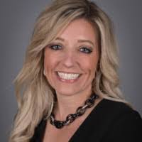 Evelyn Akers's Instagram, Twitter & Facebook