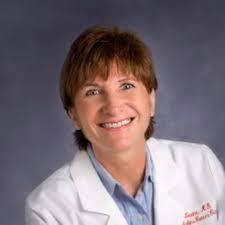 Renee Levine's Instagram, Twitter & Facebook