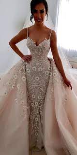 30 Revealing Wedding Dresses From Top Australian Designers Wedding Dresses Guide Wedding Dresses Wedding Dresses Lace Wedding Dress Reveal