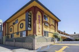 Located in hollywood, hollywood city inn is within a mile (2 km) of popular sights such as melrose avenue and hollywood palladium. Hotels Near Children S Hospital Los Angeles In Los Angeles Ca