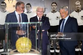 98 Thomas Westphal Photos & High Res Pictures