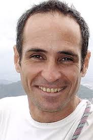 Parentes de alpinista brasileiro chegam à Argentina para acompanhar  possível resgate