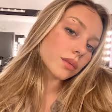 Ester Expósito (@ester_expositors) • Instagram photos and videos