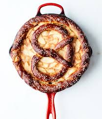 Salted Apple Pretzel Pie Recipe Pretzel Pie Apple Pretzels Food