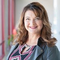 Lori Franz's Instagram, Twitter & Facebook