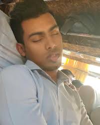 Next up is Sohan! He's a masters student majoring in Material Sciences⚛️  and his guilty pleasure is rewatching the TV show Friends! He likes to play  soccer and his favorite food is