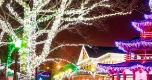 Visit 15 Christmas Light Displays In Pennsylvania For A Magical Experience Best Christmas Light Displays Best Christmas Lights Christmas Light Displays