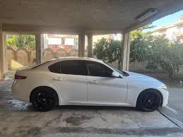 Image result for Bianco 2017 Alfa-Romeo