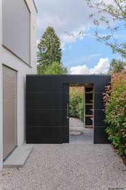 Designer Gartenhaus Black Box Gart In Munchen By Design Garten Augsburg In 2020 Mit Bildern Design Gartenhaus Moderne Gartenentwurfe Gartendesign Ideen