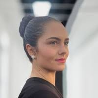 25900+ perfiles de «Lora»