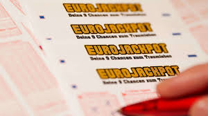Zudem kannst du unser eurojackpot archiv nutzen, um die resultate aus der vergangenheit zu erfahren. Eurojackpot Am Freitag 16 07 2021 Hier Erfahren Sie Die Aktuellen Gewinnzahlen Und Quoten Verbraucher