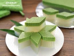Pandan Coconut Milk Agar Agar Jelly Desserts Coconut Jelly Jelly Recipes