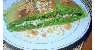 Martabak manis atau terang bulan adalah kue seperti pancake tebal dengan taburan beragam topping yang kerap belah dua martabak. 80 Resep Martabak Manis Pandan Kacang Enak Dan Sederhana Ala Rumahan Cookpad