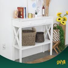 Ruang tamu ini sedikit kecil kerana pembahagian antara ruang tamu dan ruang makan dengan menambah dinding di bahagian tengah sebagai pembahaginya. Meja Konsol Meja Dekorasi Meja Ruang Tamu Meja Tamu Meja Console Dengan Laci Meja Hias Shopee Indonesia