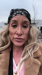 Christy Walling's Instagram, Twitter & Facebook