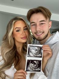 caits (@caitlinmillerX)