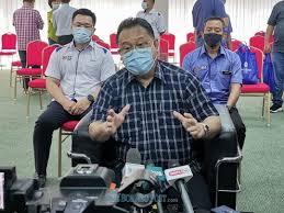 This error message is only visible to wordpress admins. Nanta M Sia Will Engage Singapore On Resuming Export Of Poultry Products After Dvs Confirms No Se At Linggi Farm Borneo Post Online