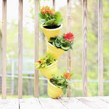 It's a really simple diy vertical garden to build and this is a great way to upcycle empty plastic bottles. 12 Diy Flower Towers The Family Handyman