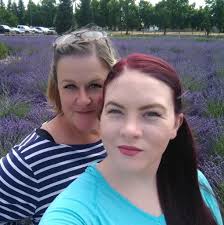 Should I do a tandem read of Empire of Storms and Tower of Dawn?