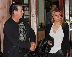Until today, the two maintain a friendly relationship. Krizstina Jankovic On Twitter Liebes Aus Fur Sophia Thomalla Und Till Lindemann Https T Co Rrumzhyo4l Https T Co 51h7ekeq4g