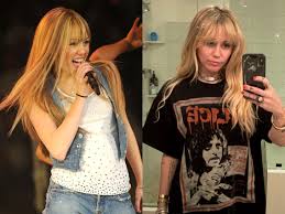 Miley cyrus sports blonde hair as she films a converse commercial on venice beach in los angeles, california on thursday november 16, 2017. Miley Cyrus S New Haircut Makes Her Look Exactly Like Hannah Montana Insider