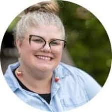 In A World of Carrie's, Be A Magda