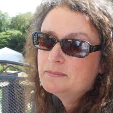 Annie Roche's Instagram, Twitter & Facebook