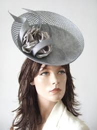 Drivers Philip Treacy Hat Hire Ireland Chapeau Burberry Bob Philip Treacy T  55 Laine