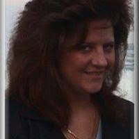 Lisa Vaden's Instagram, Twitter & Facebook