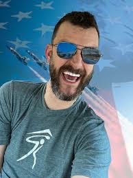 Jay Downey's Instagram, Twitter & Facebook