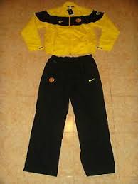 Maybe you would like to learn more about one of these? Manchester United Fussball Trainingsanzug Mufc Nike Football Presentation Suit Ebay