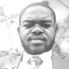 Freida Francis's Instagram, Twitter & Facebook