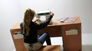 جدول تحويل للخياطة للطي وقطع نماذج ايكيا للمنزل طاولة قابلة للطي للتلبيد