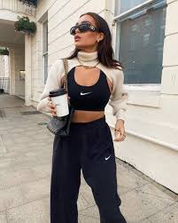 Snug knit tops or polo shirts with large collars in stripes or solid bright colors. Here S Why Super Crop Tops Are Taking Over Instagram Savoir Flair