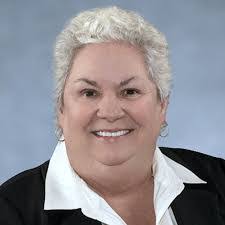 Melissa Thaxton's Instagram, Twitter & Facebook