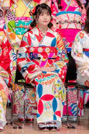 hkt48田島芽瑠ら akb48グループ新成人で振袖姿を披露 令和出発世代 42名が出席 2020年1月13日 写真 エンタメ ニュース クランクイン クランクイン エンタメ tv ドラマ