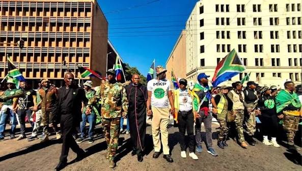 Migrants gathered at a border crossing point following the surge in anti-foreigner protests across South Africa.