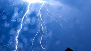 Das unwetter hat in unserer stadt viele. Wetter Tief Ulfert Bringt Unwetter Nach Hessen Zeit Online