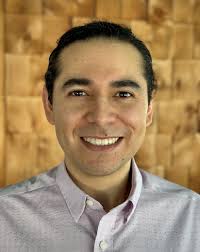 Luis F. ALVAREZ LEÓN