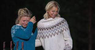 Genseren kathrine sørland brukte i farmen på tv2. Farmen Kjendis Tiril Vant Farmen Kjendis Sart A Hore At Jeg Hadde Dolket Dem I Ryggen