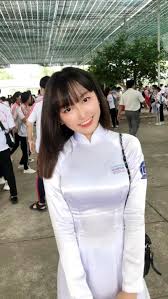服装】シンプルに白くて可憐で美しいアオザイ女子画像－第２弾