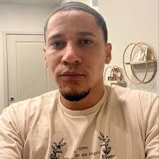 Nate Robinson x #movesdotcom 🔥 Would you believe me if I told you he won  the NBA dunk contest 3 times? 🤣